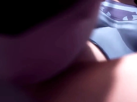 GWEN GETS HER PUSSY EATEN WHILE PLAYING VIDEOGAMES