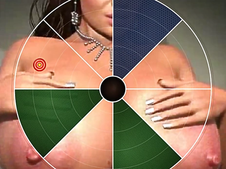 Nicole Darts 2